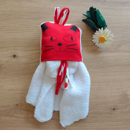 Doudou Dodyz blanc chat rouge